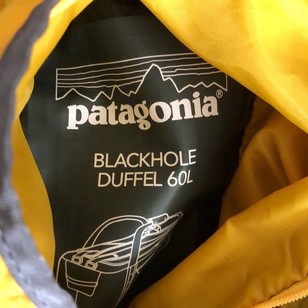Patagonia Black hole 60L Duffel - Picture 10 of 11